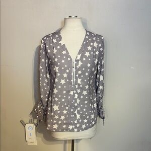 15. Cruel Denim Gray Long Sleeve Blouse with star design NWT size xs